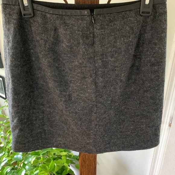 Madewell Grey Wool Blend Mini Skirt With Black Leather Trim - Picture 3 of 4
